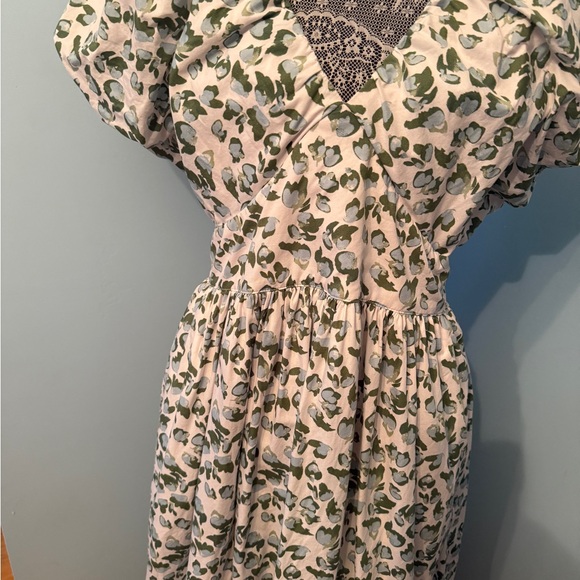 Floral Print Maxi Dress - Picture 4 of 10